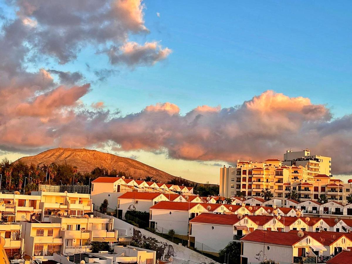Royal View Apartment - Playa De Las Americas Экстерьер фото