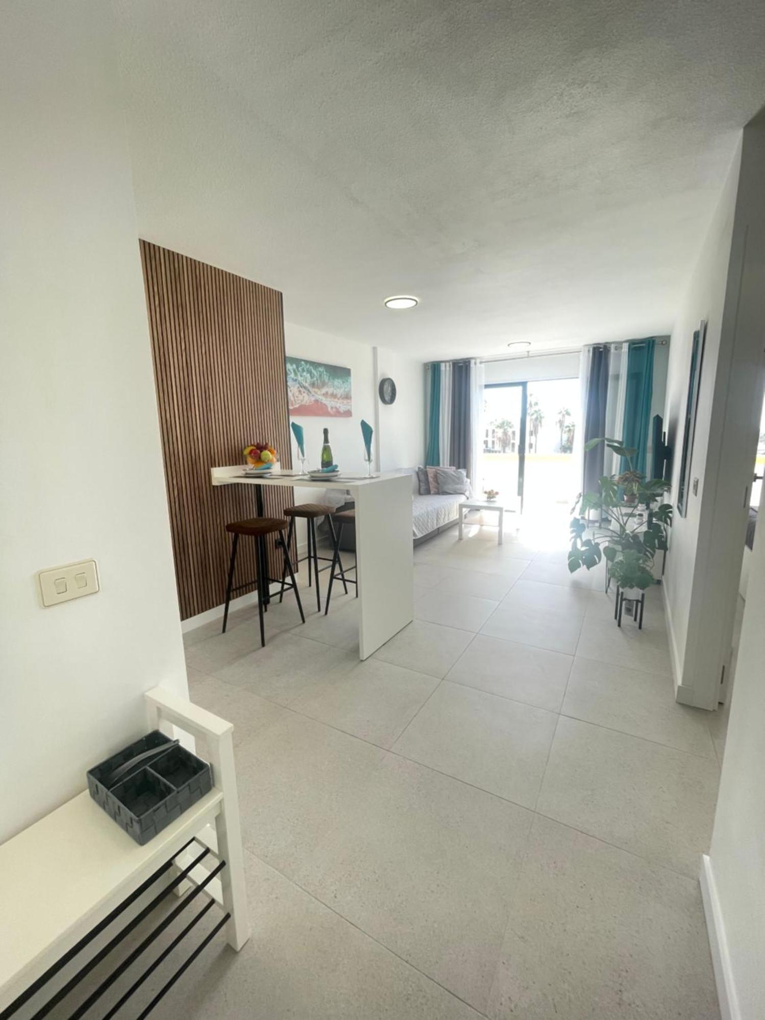 Royal View Apartment - Playa De Las Americas Экстерьер фото