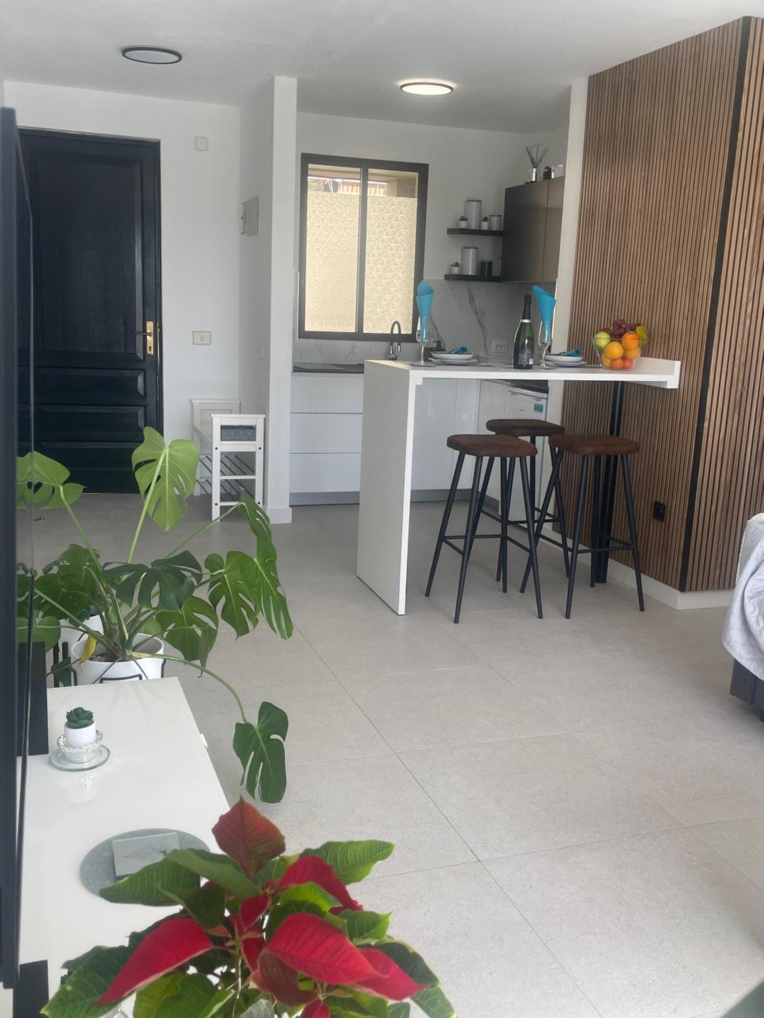 Royal View Apartment - Playa De Las Americas Экстерьер фото